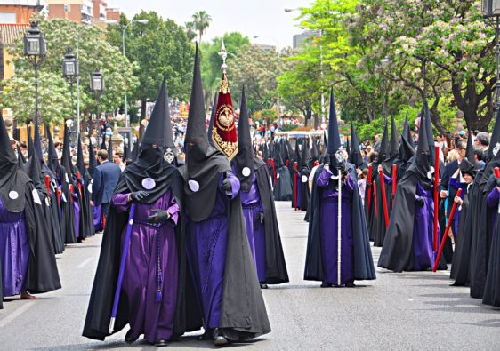 What happens in Semana Santa in Spain